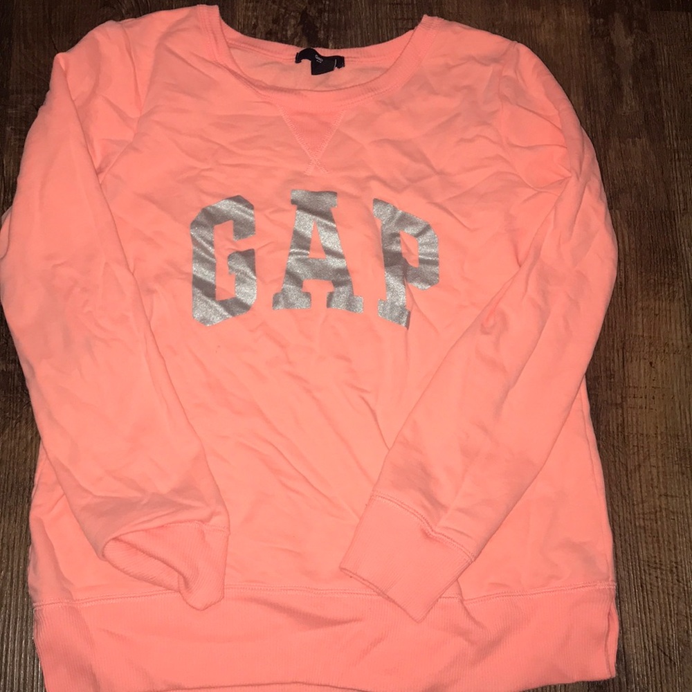 gap sweatshirt